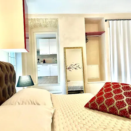 Apartment Dimora Di Charme & *